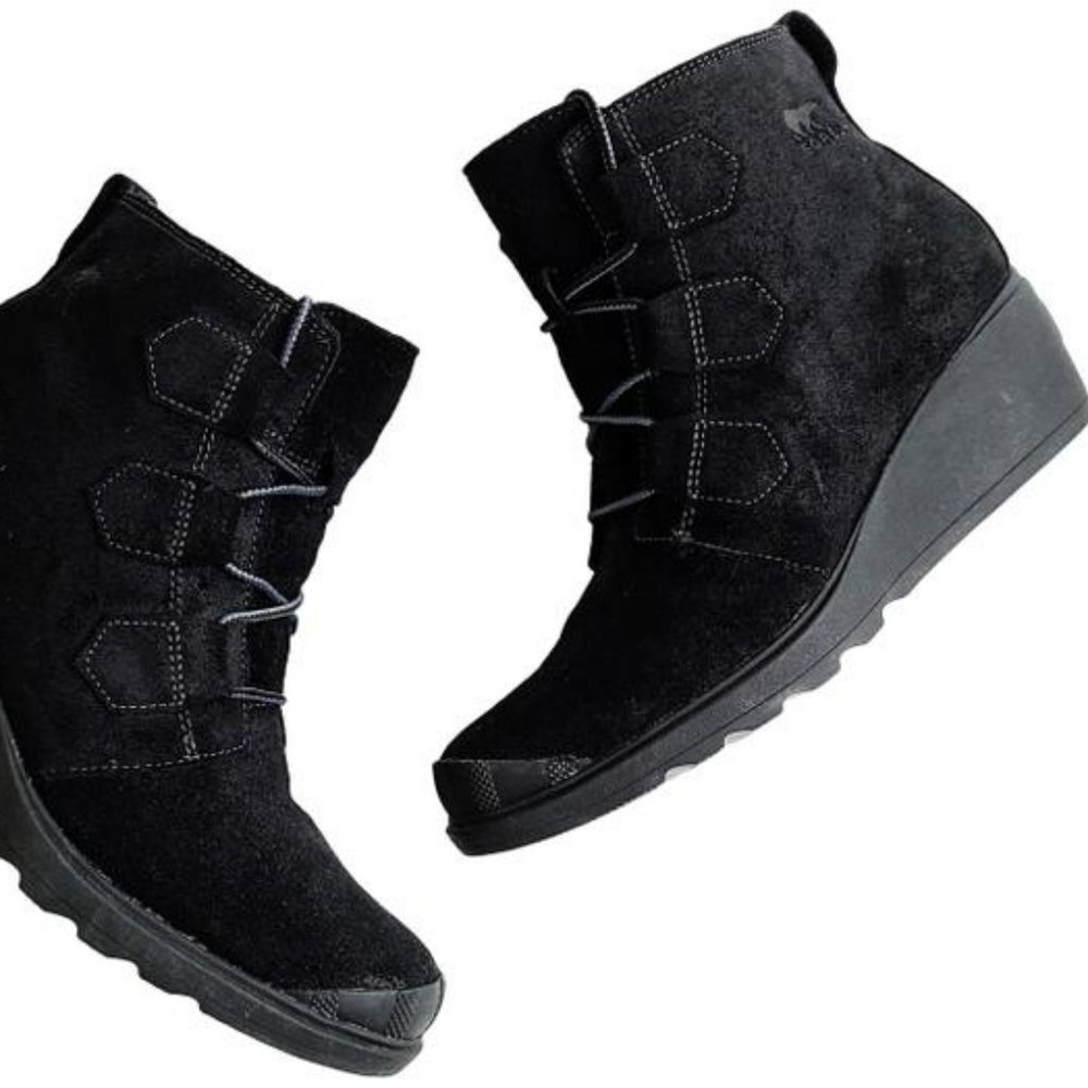 Sorel Wedge Boots - Size 7